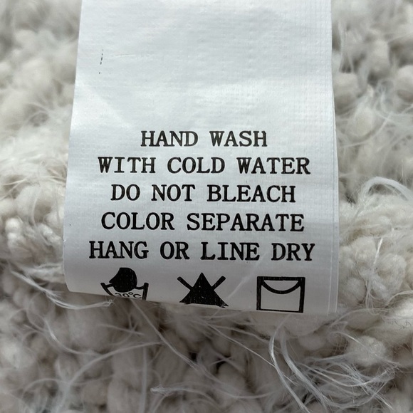 Altar'd State soft & cozy fuzzy cream open front cardigan with pockets wms sz M - Picture 6 of 9